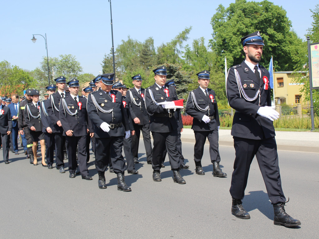 Uroczystość na rynku i odznaczenia dla strażaków. Neklanie uczcili pamięć o Konstytucji 3 Maja