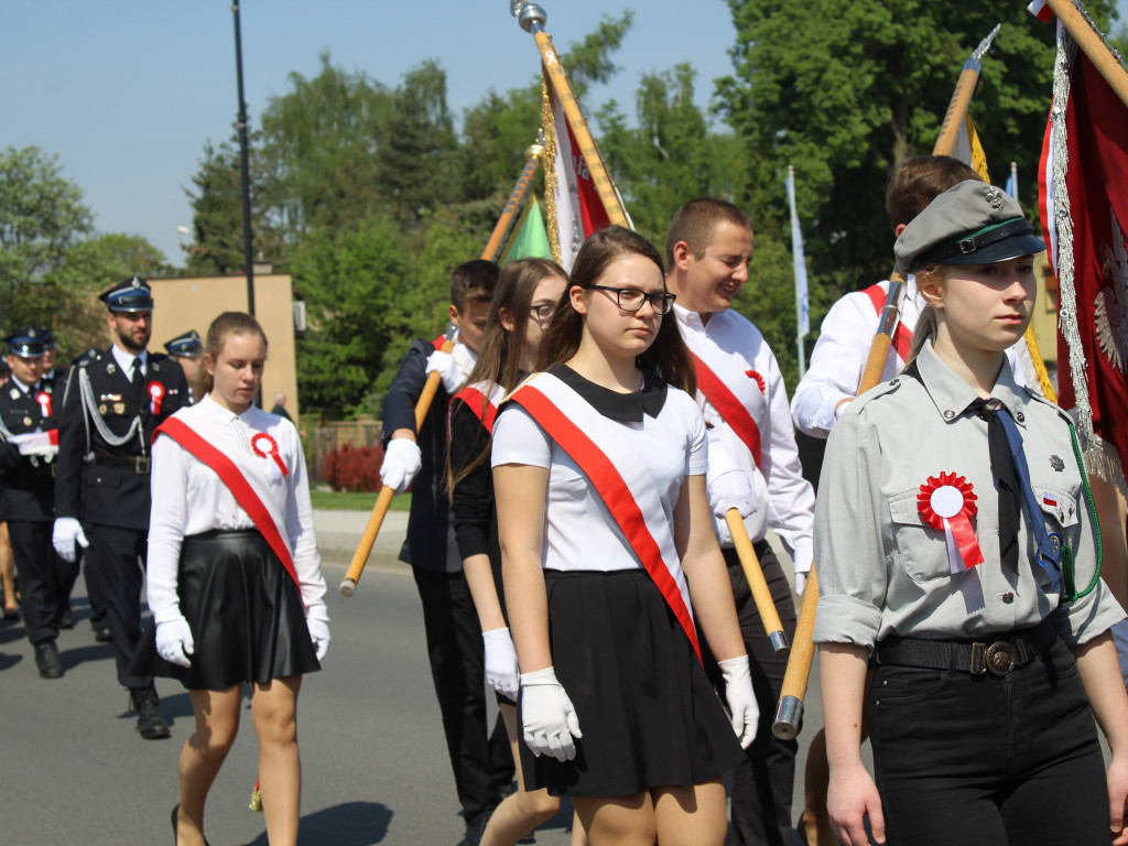 Uroczystość na rynku i odznaczenia dla strażaków. Neklanie uczcili pamięć o Konstytucji 3 Maja