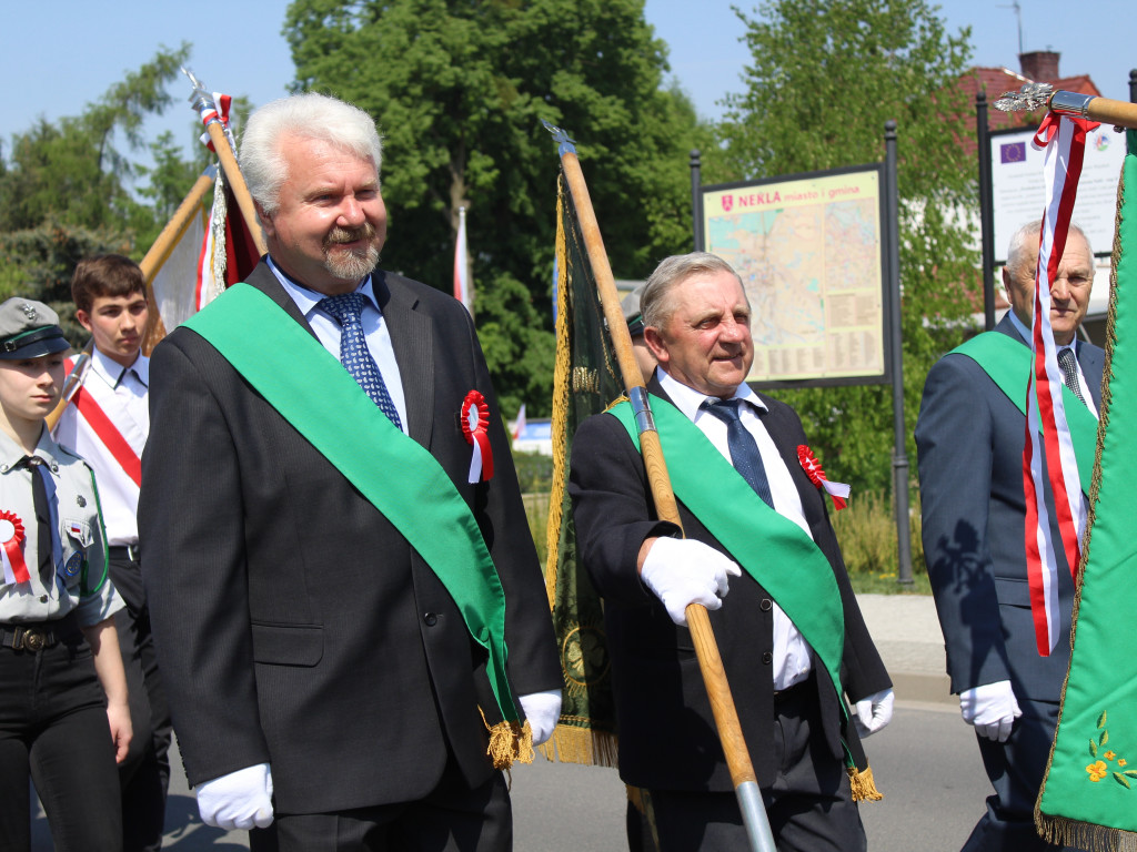 Uroczystość na rynku i odznaczenia dla strażaków. Neklanie uczcili pamięć o Konstytucji 3 Maja