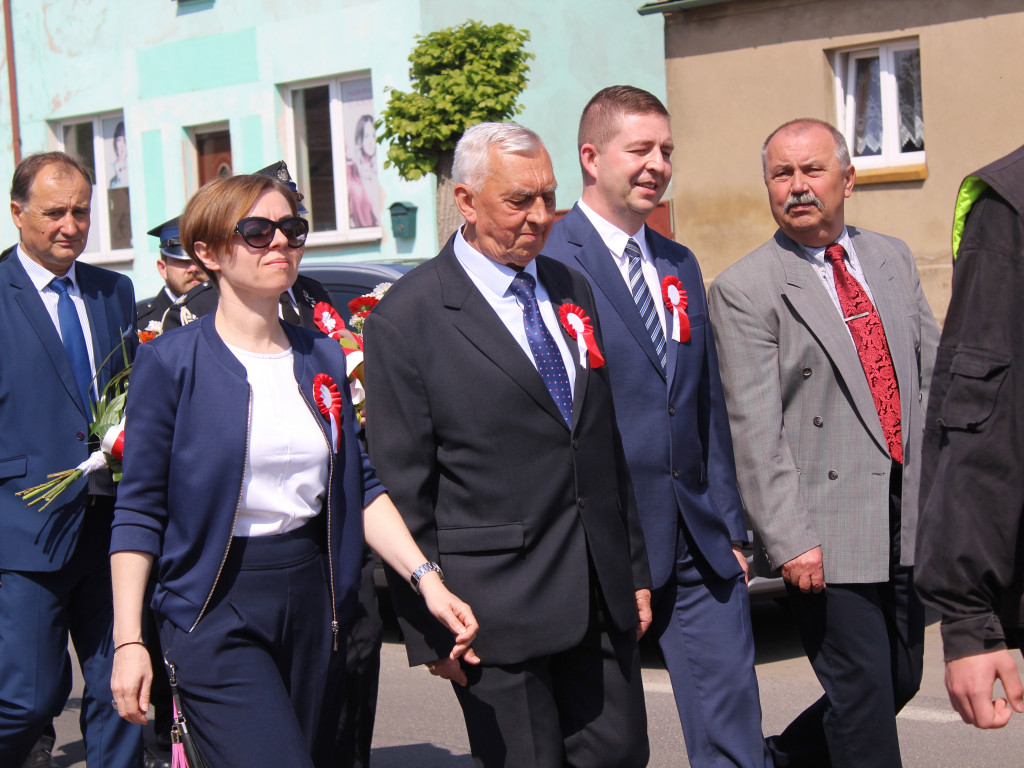 Uroczystość na rynku i odznaczenia dla strażaków. Neklanie uczcili pamięć o Konstytucji 3 Maja