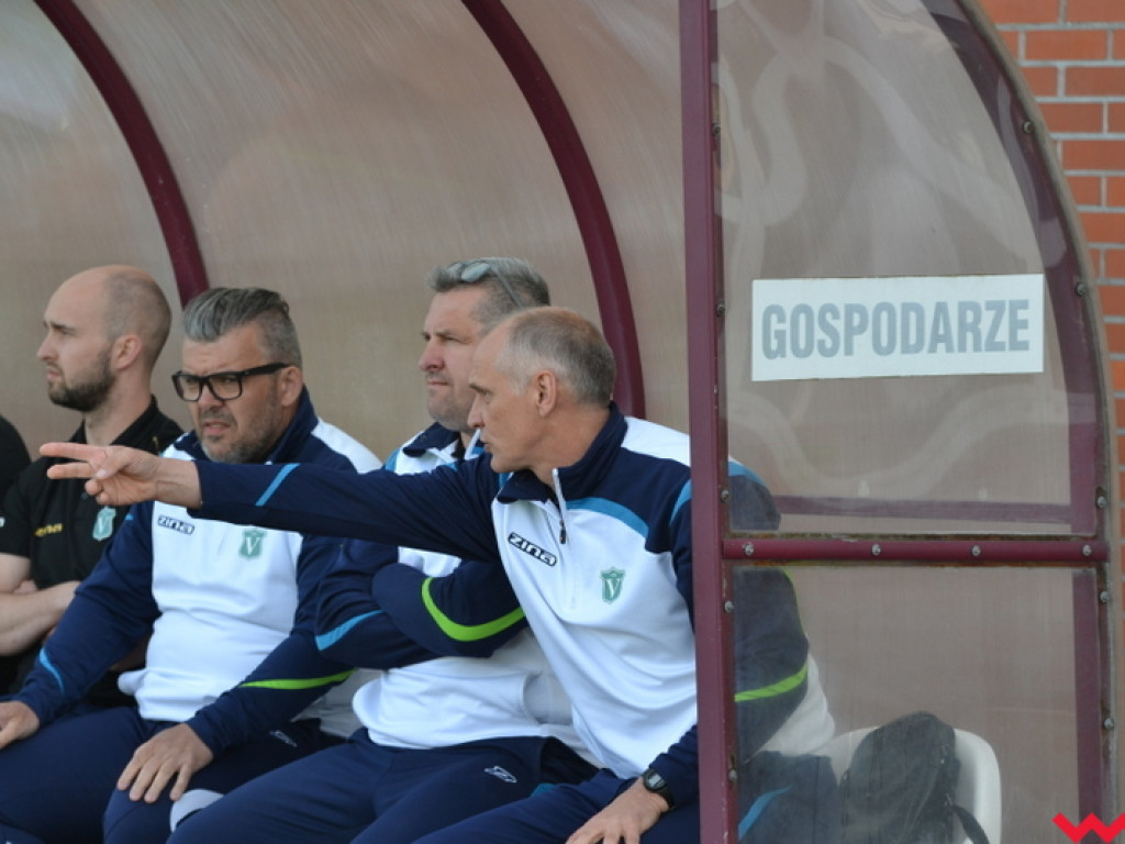 Nie ma mocnych na Victorię, kolejny rywal na łopatkach. Kibiców jednak nie przybywa