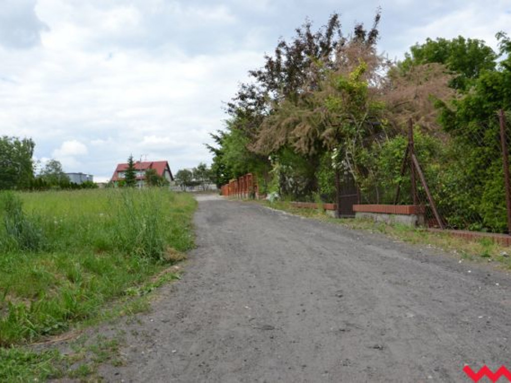 Było błoto, będzie kostka. Trwa szukanie firmy, która wykona inwestycję