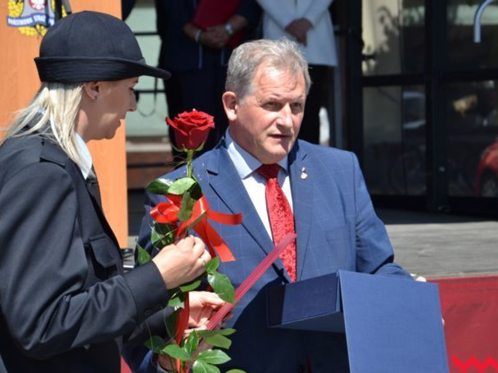 Podwójna uroczystość strażaków na wrzesińskim rynku
