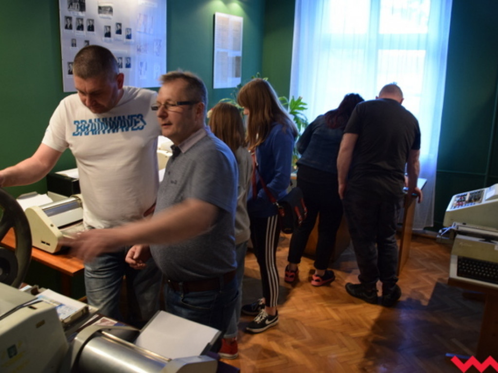 Pierwsza Noc Muzeów w Kołaczkowie okazała się sukcesem. Mnóstwo zwiedzających w pałacu Reymonta