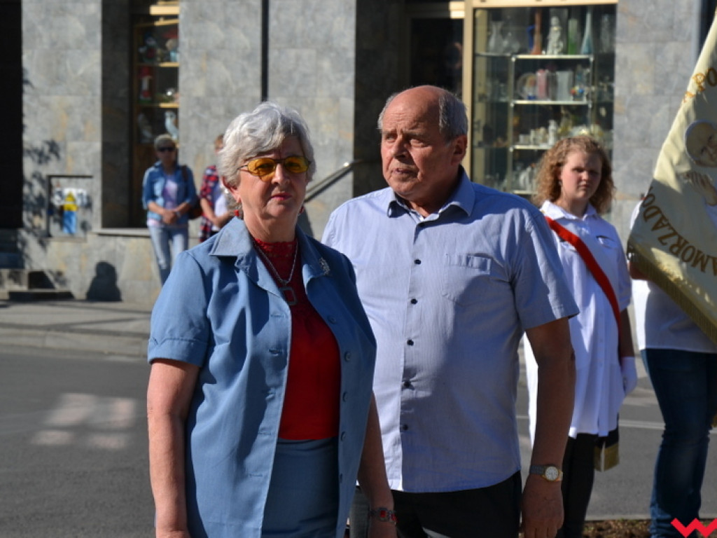 Przebudzenie polityków na rocznicę Strajku Dzieci Wrzesińskich