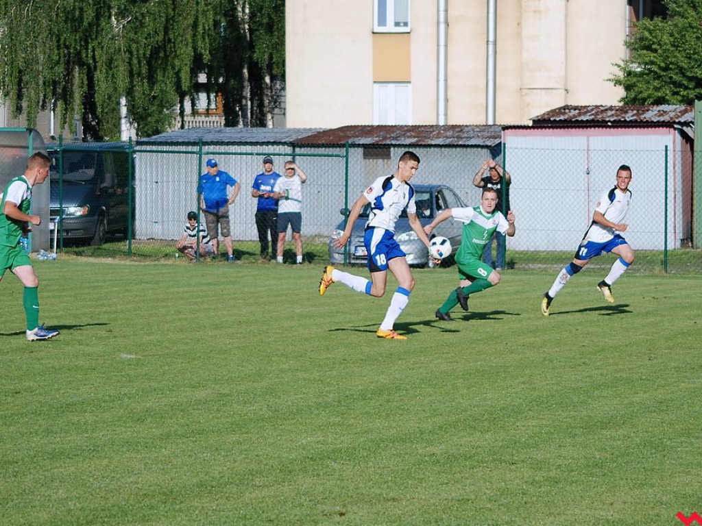 Lider lepszy od wicelidera. Warta Pyzdry - Orlik Miłosław  5:4