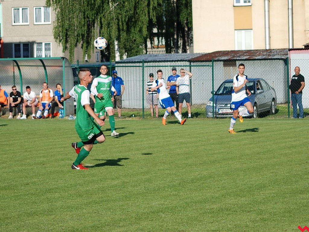 Lider lepszy od wicelidera. Warta Pyzdry - Orlik Miłosław  5:4