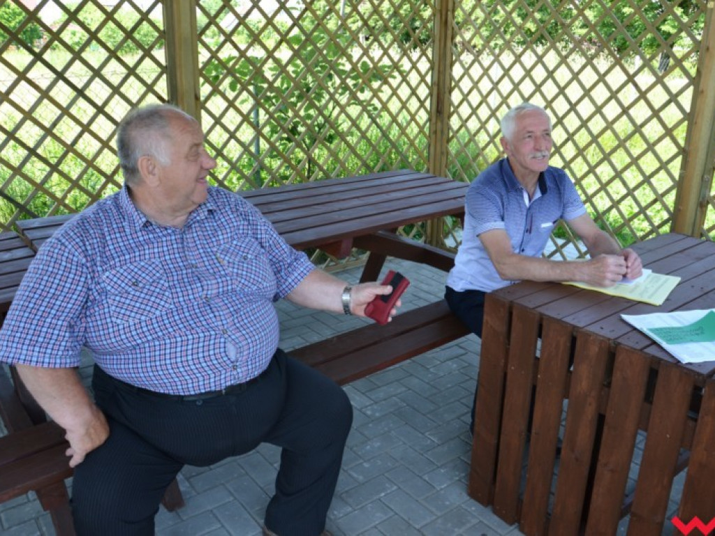 Grochówka i kiełbasa przyciągnęła mieszkańców. Grzybowo wygra po raz czwarty?