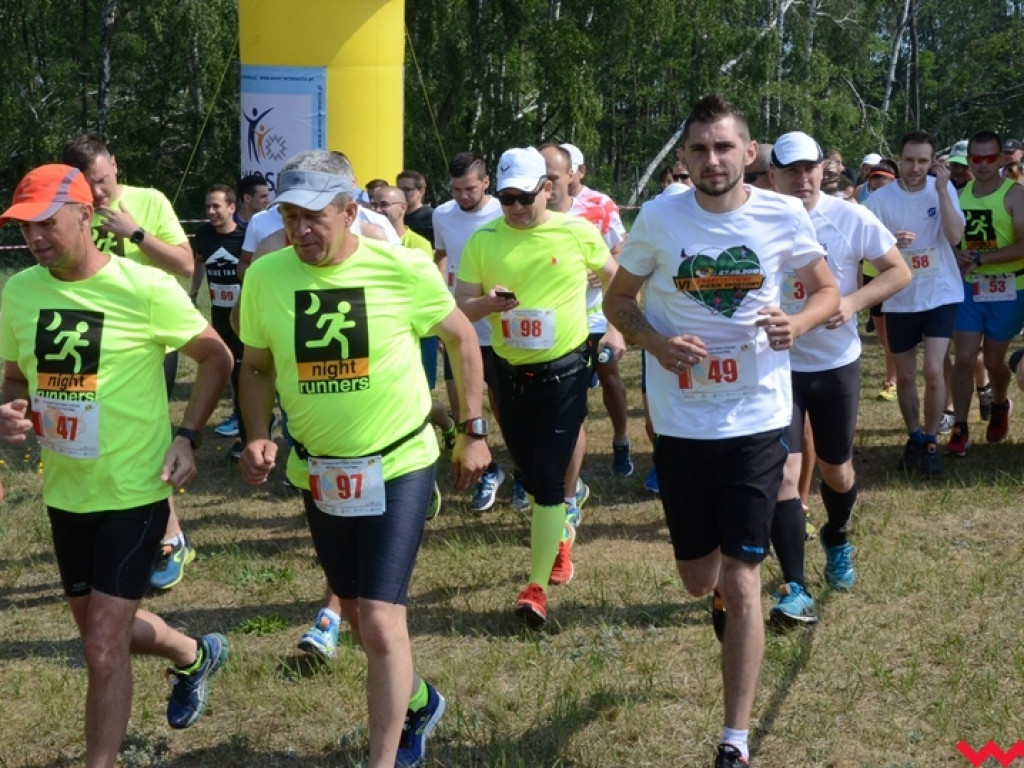 W Nowym Folwarku biegano i maszerowano dla Kacpra