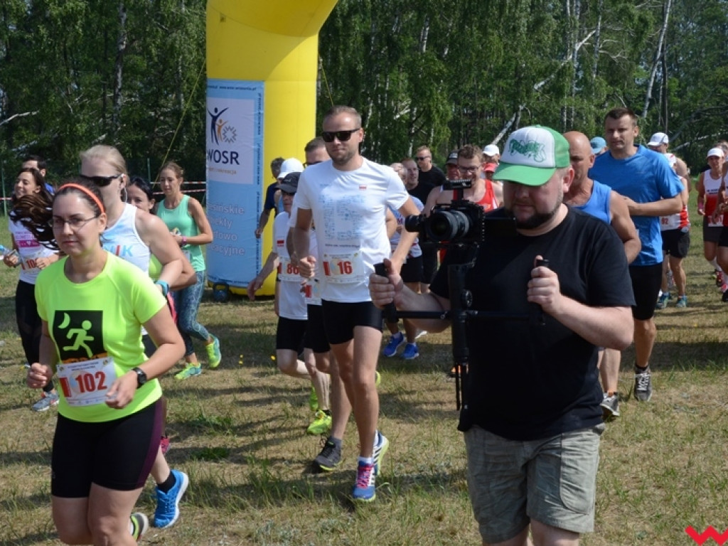 W Nowym Folwarku biegano i maszerowano dla Kacpra