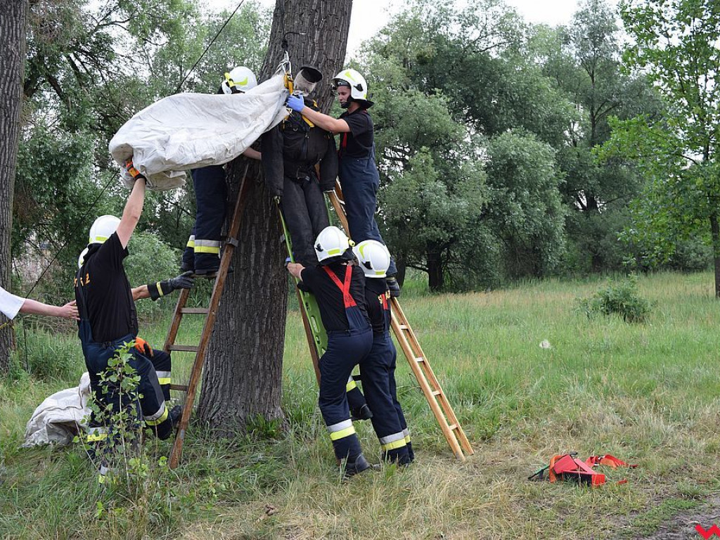 Strażacy ochotnicy z powiatu wrzesińskiego doskonalili umiejętności ratownicze