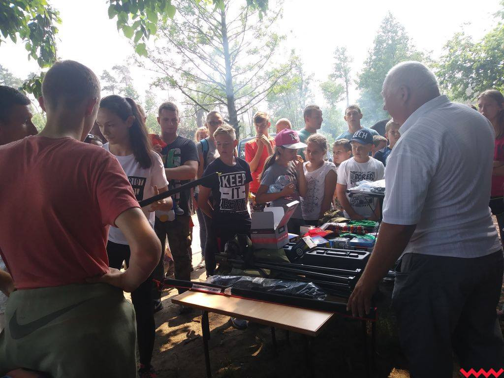 Wędkarska rywalizacja na Dzień Dziecka. Najmłodszy zawodnik miał cztery lata