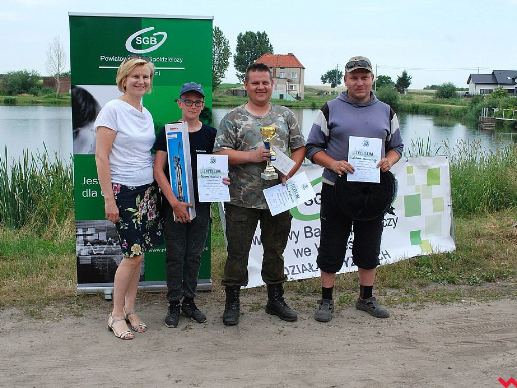 Wędkarskie zmagania o puchar prezesa banku