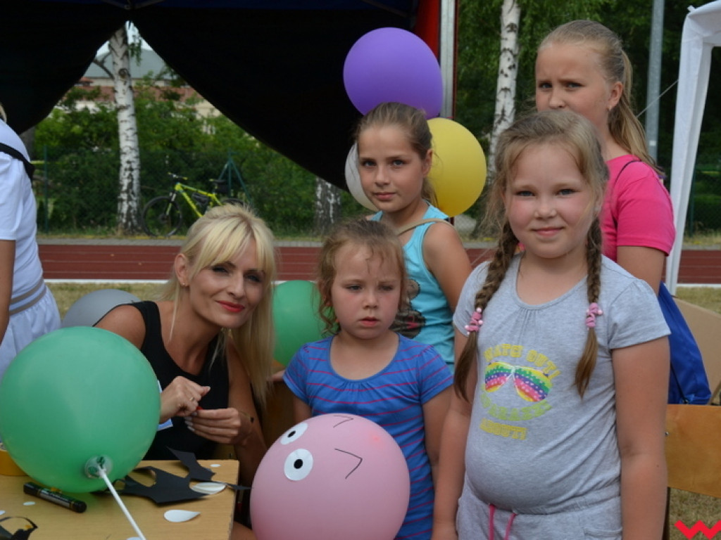 Niedziela z Powiatem - tłumy na totalnym festynie starostwa