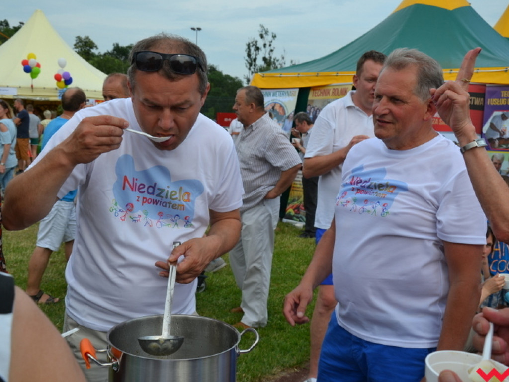 Niedziela z Powiatem - tłumy na totalnym festynie starostwa