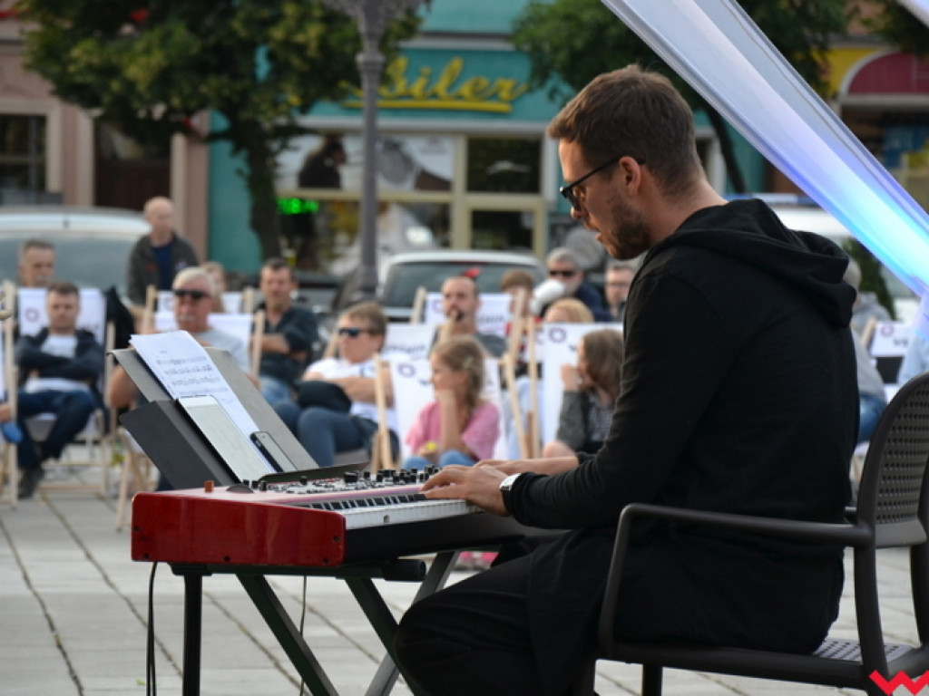 Marek Konarski Funky Night. Jazz zadomowił się na wrzesińskim rynku