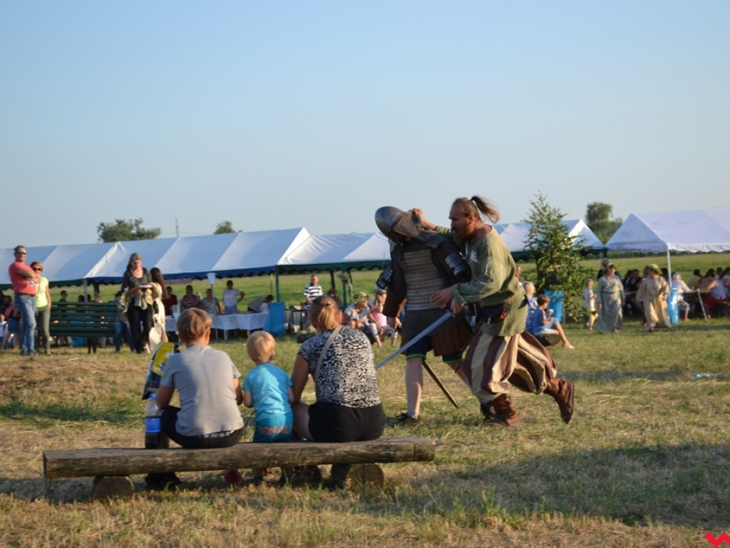 Słowiańska Noc Kupały na łąkach nad Wrześnicą