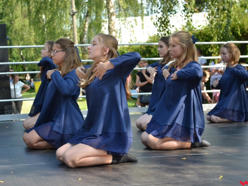 Tłumy na tanecznym pikniku Alchemia Dance Studio