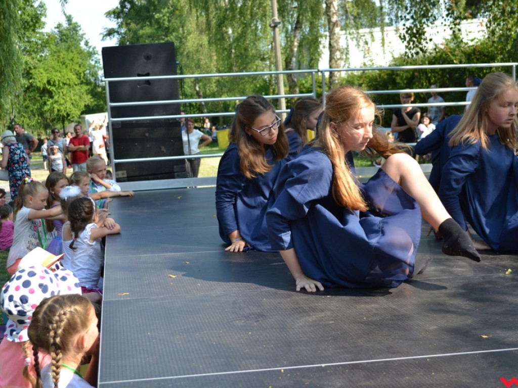Tłumy na tanecznym pikniku Alchemia Dance Studio