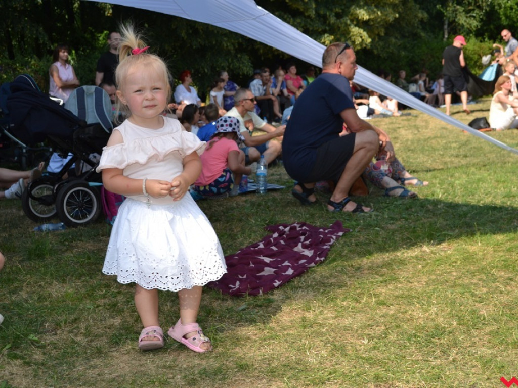 Tłumy na tanecznym pikniku Alchemia Dance Studio