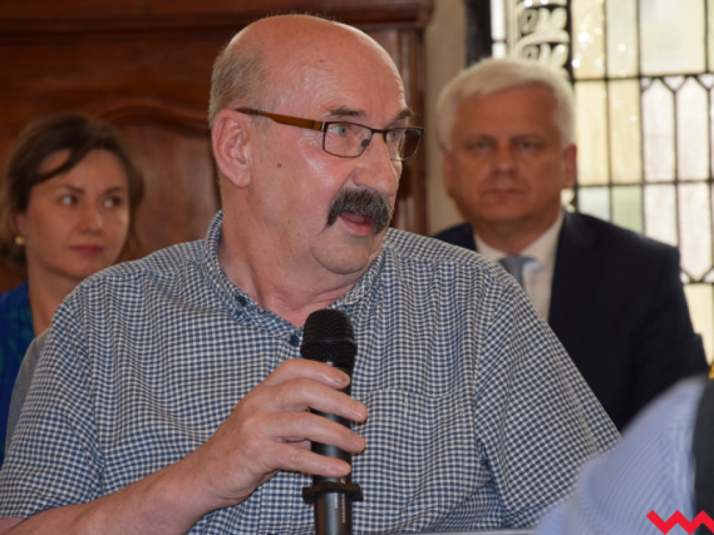 Burmistrz Wrześni dostał absolutorium, ale rada miejska obcięła mu pensję