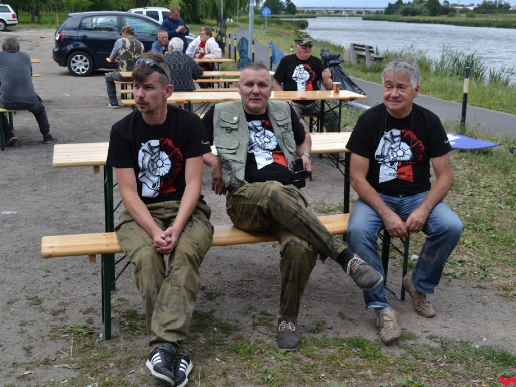 Spławikowa rywalizacja kół wędkarskich nad zalewem Lipówka