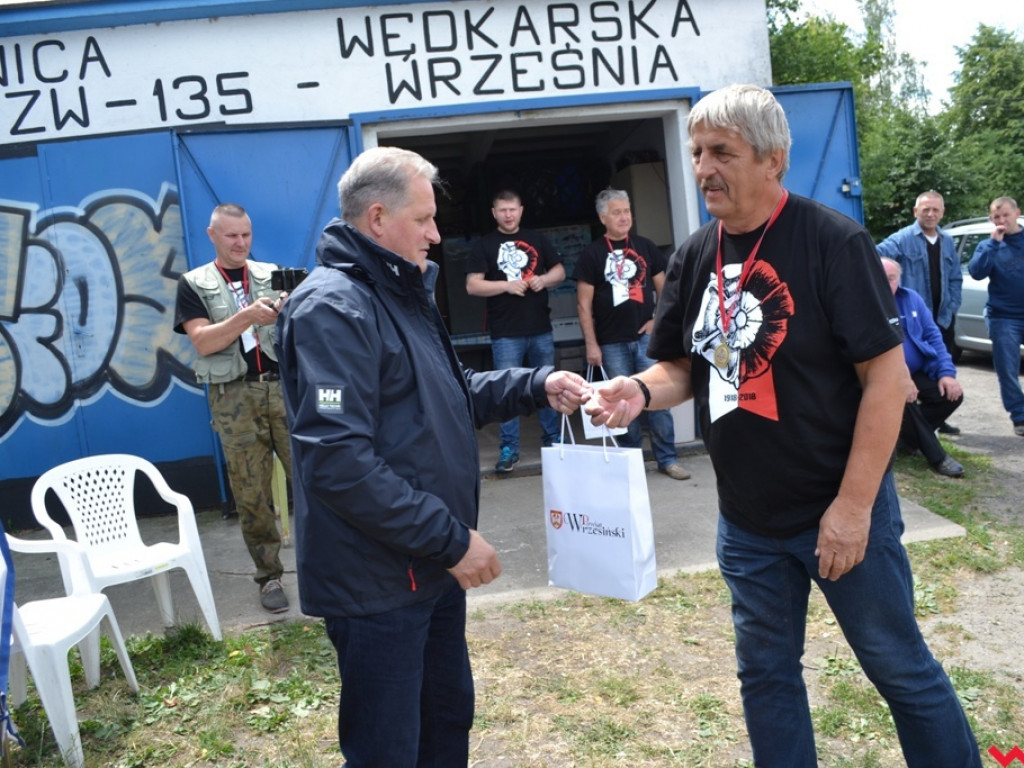 Spławikowa rywalizacja kół wędkarskich nad zalewem Lipówka