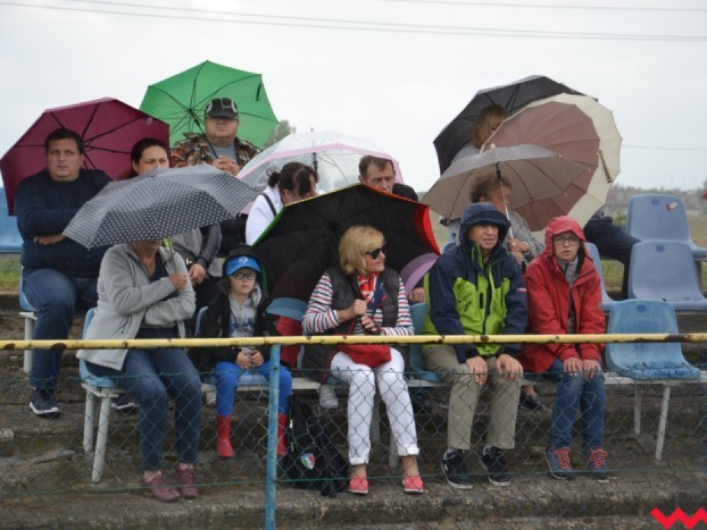 Strażacy przemoknięci do suchej nitki. Nikt jednak nie narzekał