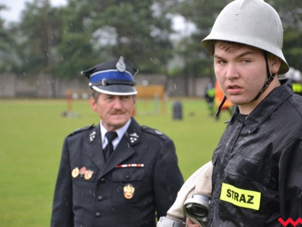 Strażacy przemoknięci do suchej nitki. Nikt jednak nie narzekał