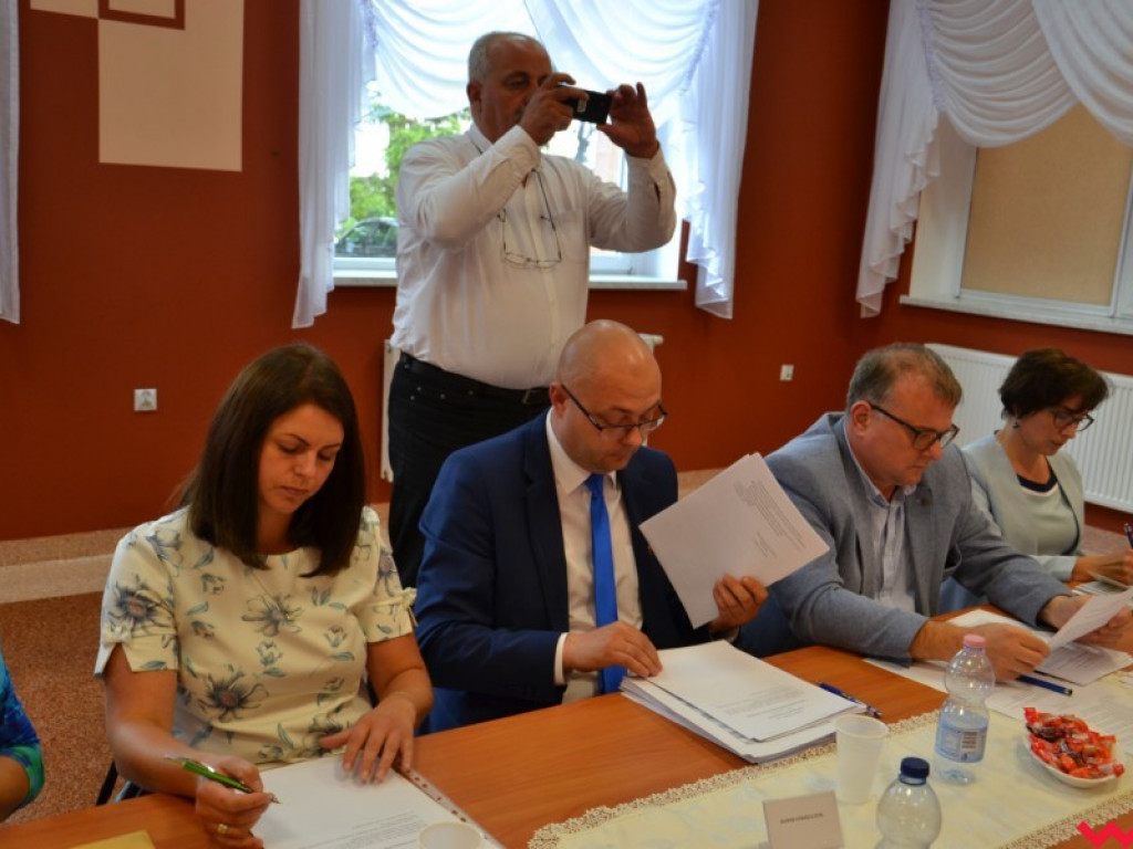 Skikiewicz zaskoczony wynikiem głosowania. Poparło go więcej radnych niż się spodziewał