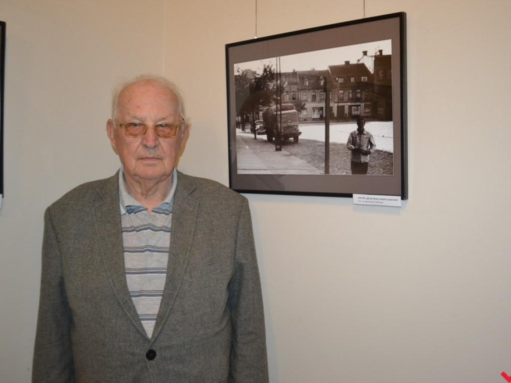 Prywatna historia miasta na starej fotografii