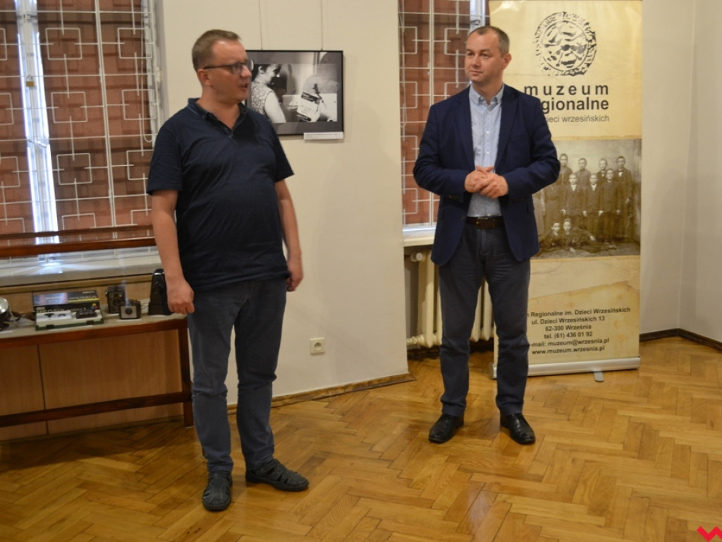 Prywatna historia miasta na starej fotografii