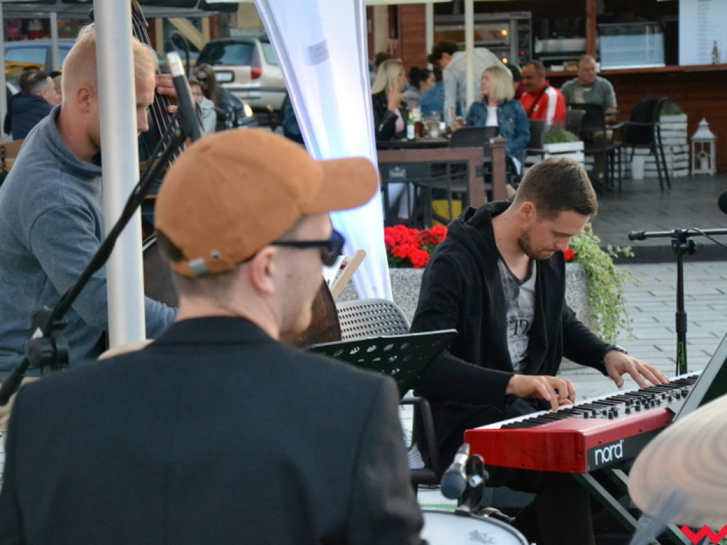 Jacek Szwaj Trio. Jazzowy spacer po filmowych ścieżkach dźwiękowych