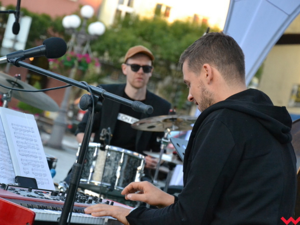 Jacek Szwaj Trio. Jazzowy spacer po filmowych ścieżkach dźwiękowych