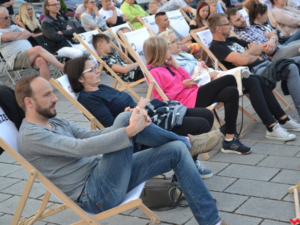 Jazz z Polesia. Urzekający koncert zespołu Ulyanica na rynku