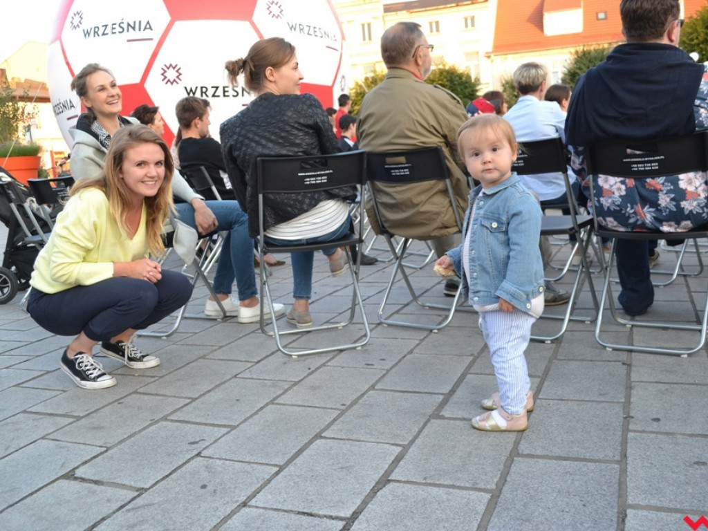 Jazz z Polesia. Urzekający koncert zespołu Ulyanica na rynku