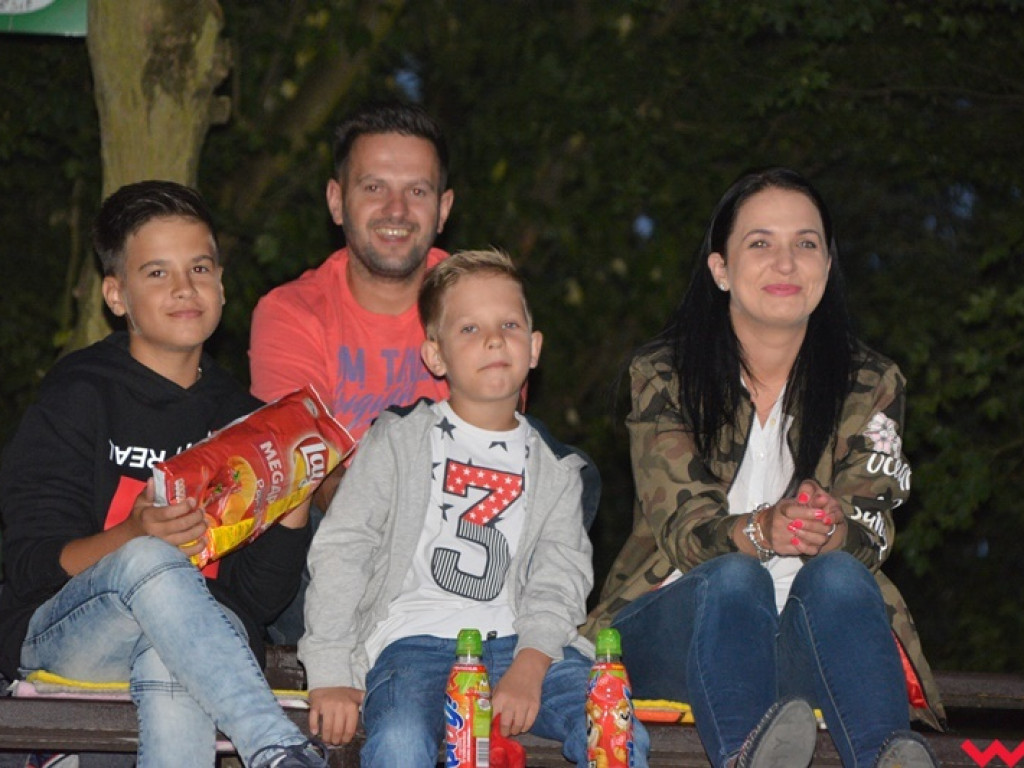 Udane rozpoczęcie cyklu seansów pod chmurką