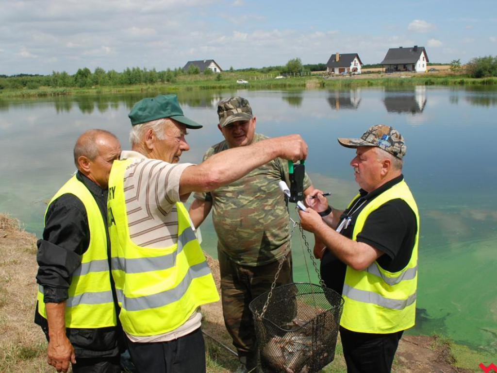 Pyzdrskie zawody wędkarskie o puchar burmistrza