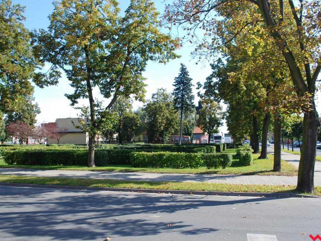 Jak zmienił się Plac Sikorskiego w Pyzdrach?