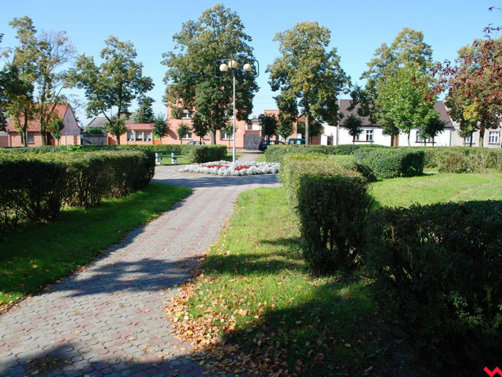 Jak zmienił się Plac Sikorskiego w Pyzdrach?