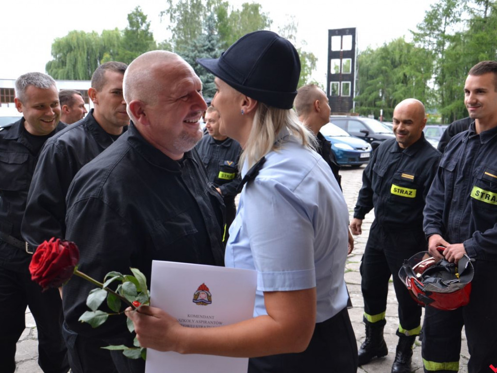 Wrzesińska strażaczka najlepsza na kursie. Pracownicy komendy nie ukrywają dumy