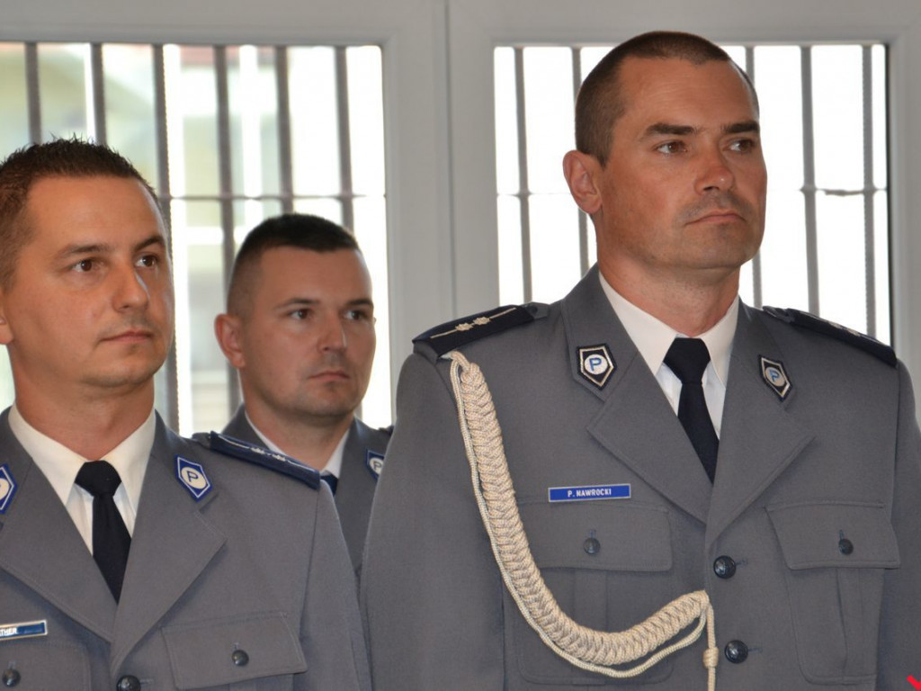 Dla takich chwil znoszą trudy swojej pracy. Odznaczenia i awanse z okazji Święta Policji
