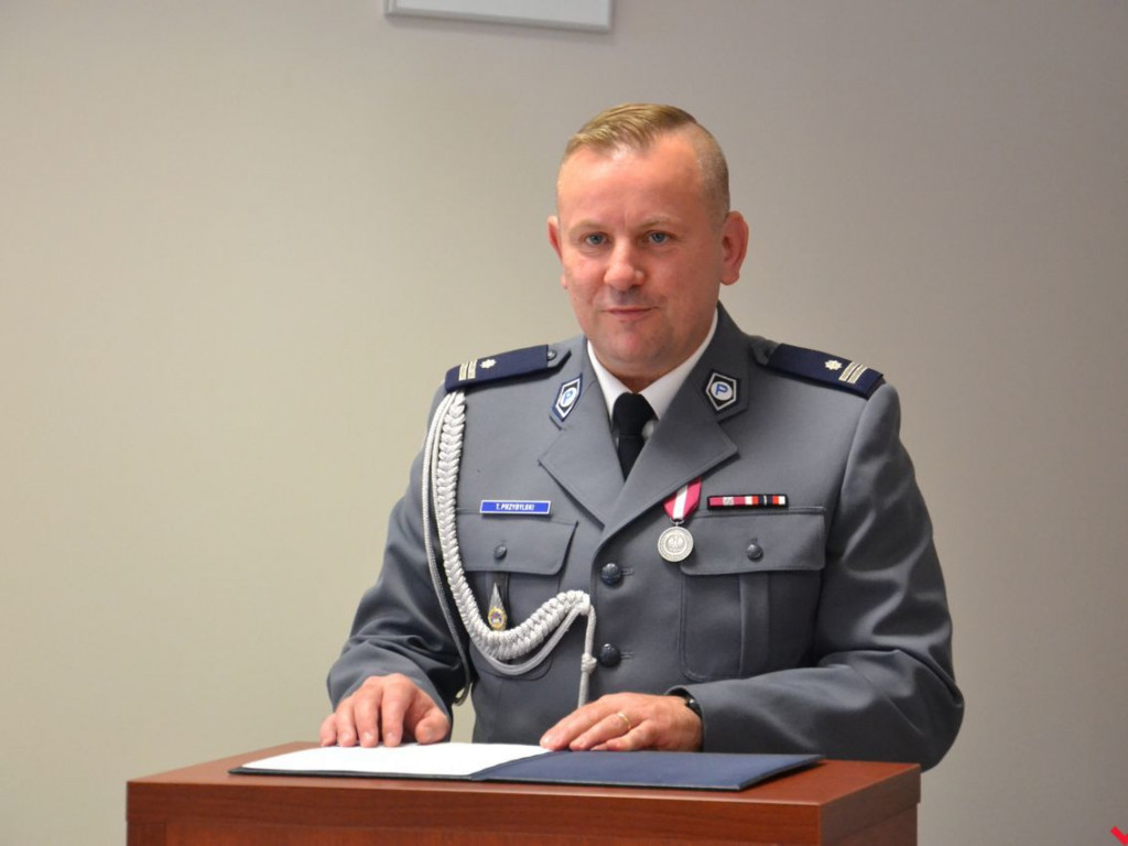 Dla takich chwil znoszą trudy swojej pracy. Odznaczenia i awanse z okazji Święta Policji