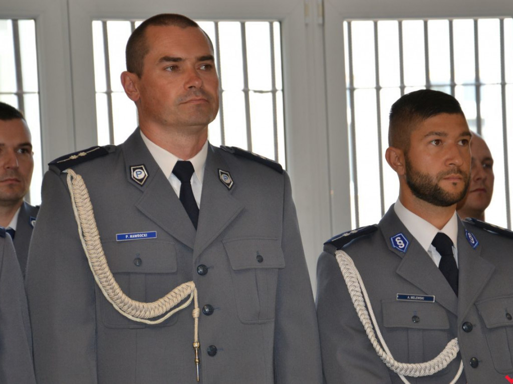 Dla takich chwil znoszą trudy swojej pracy. Odznaczenia i awanse z okazji Święta Policji