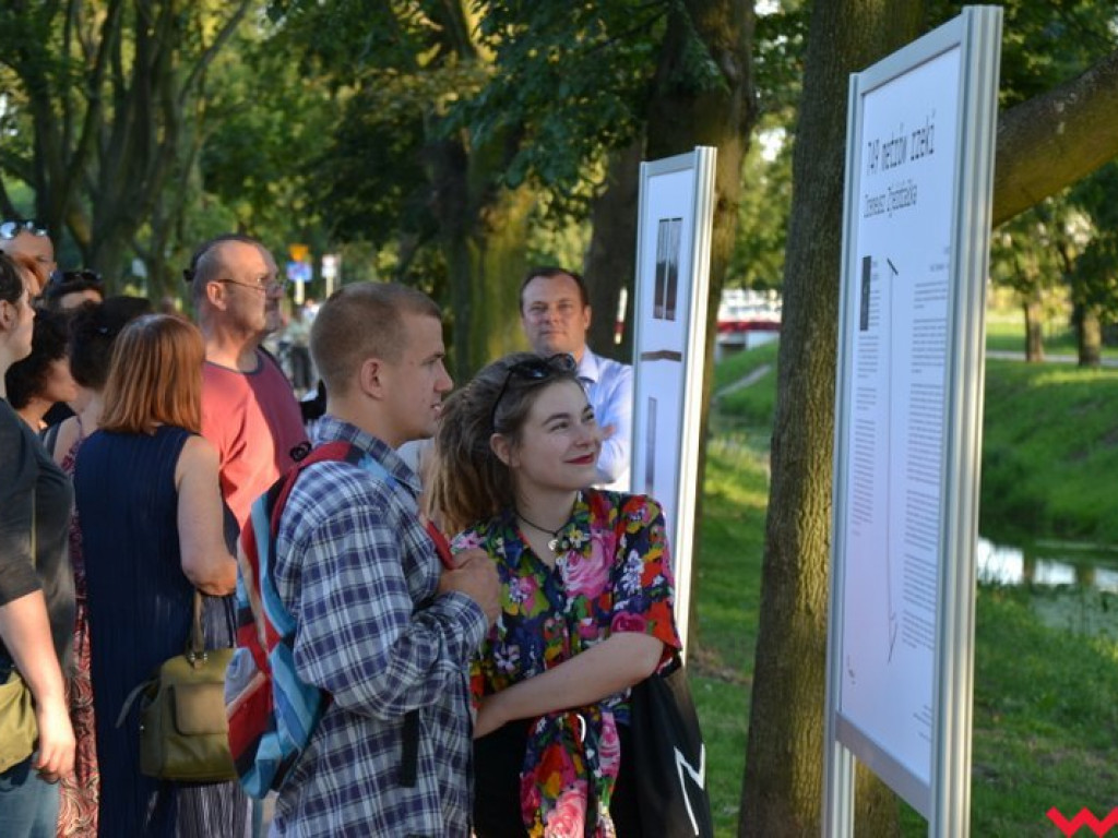 Nowa wystawa śp. Ireneusza Zjeżdżałki na dziesiątą rocznicę śmierci