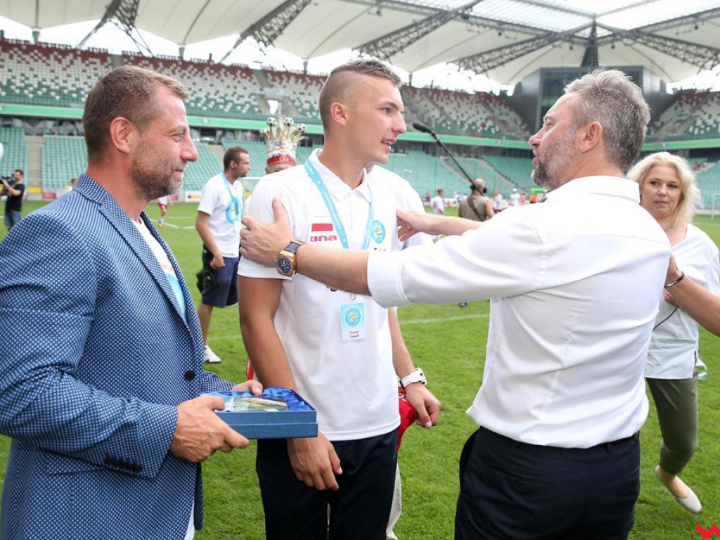 Wielki sukces trenera z Pyzdr Krzysztofa Kota w Mistrzostwach Świata Dzieci z Domów Dziecka w Piłce Nożnej