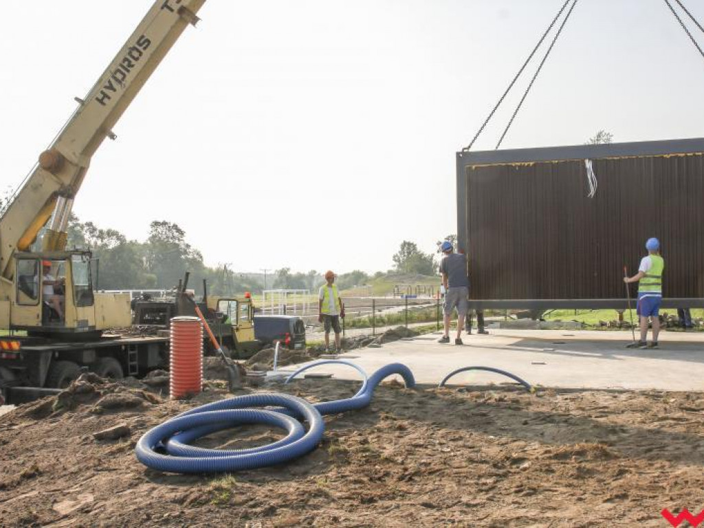 Udogodnienie dla uczniów i nauczycieli. Przy ZSTiO powstaje szatnia