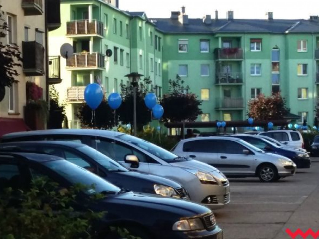Miła niespodzianka na  dzień dobry. Inea zabalonowała osiedle