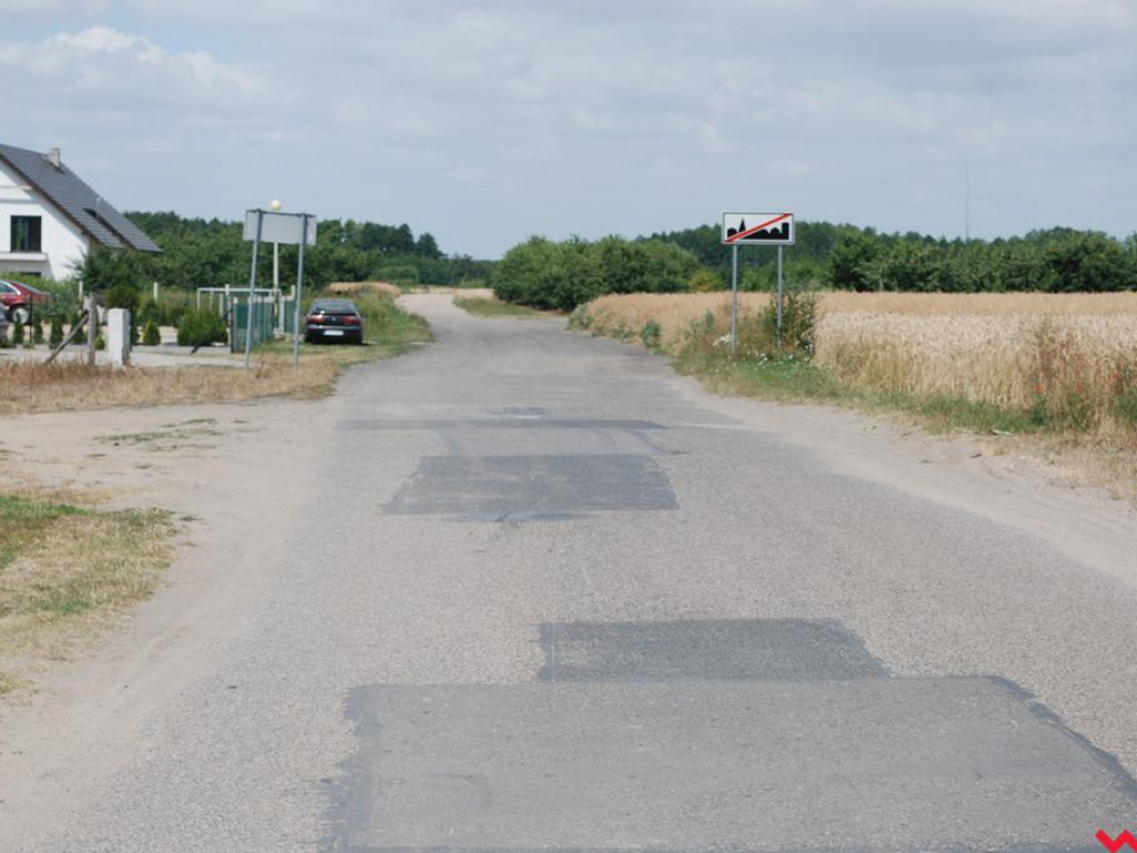 Nowa droga połączy dwie gminy. Trwają prace od strony ulicy Szybskiej