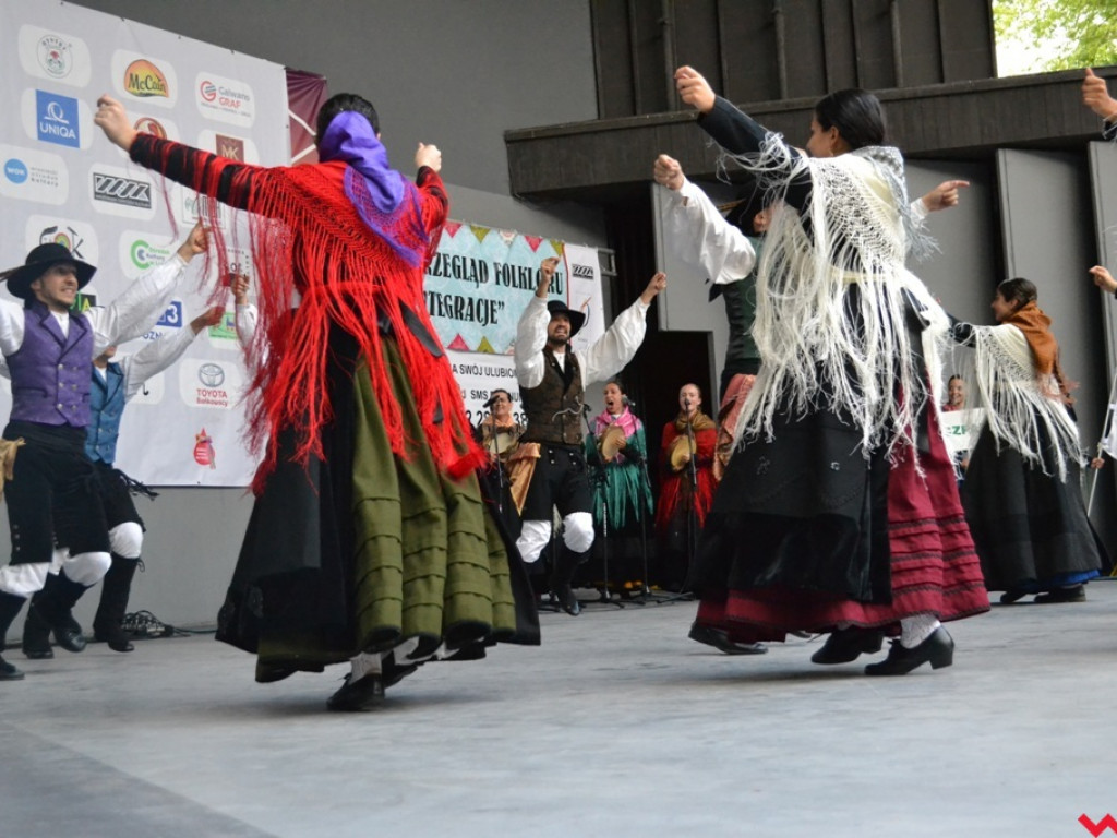 Pod urokiem folkloru. Zespoły z całego świata we wrzesińskim amfiteatrze